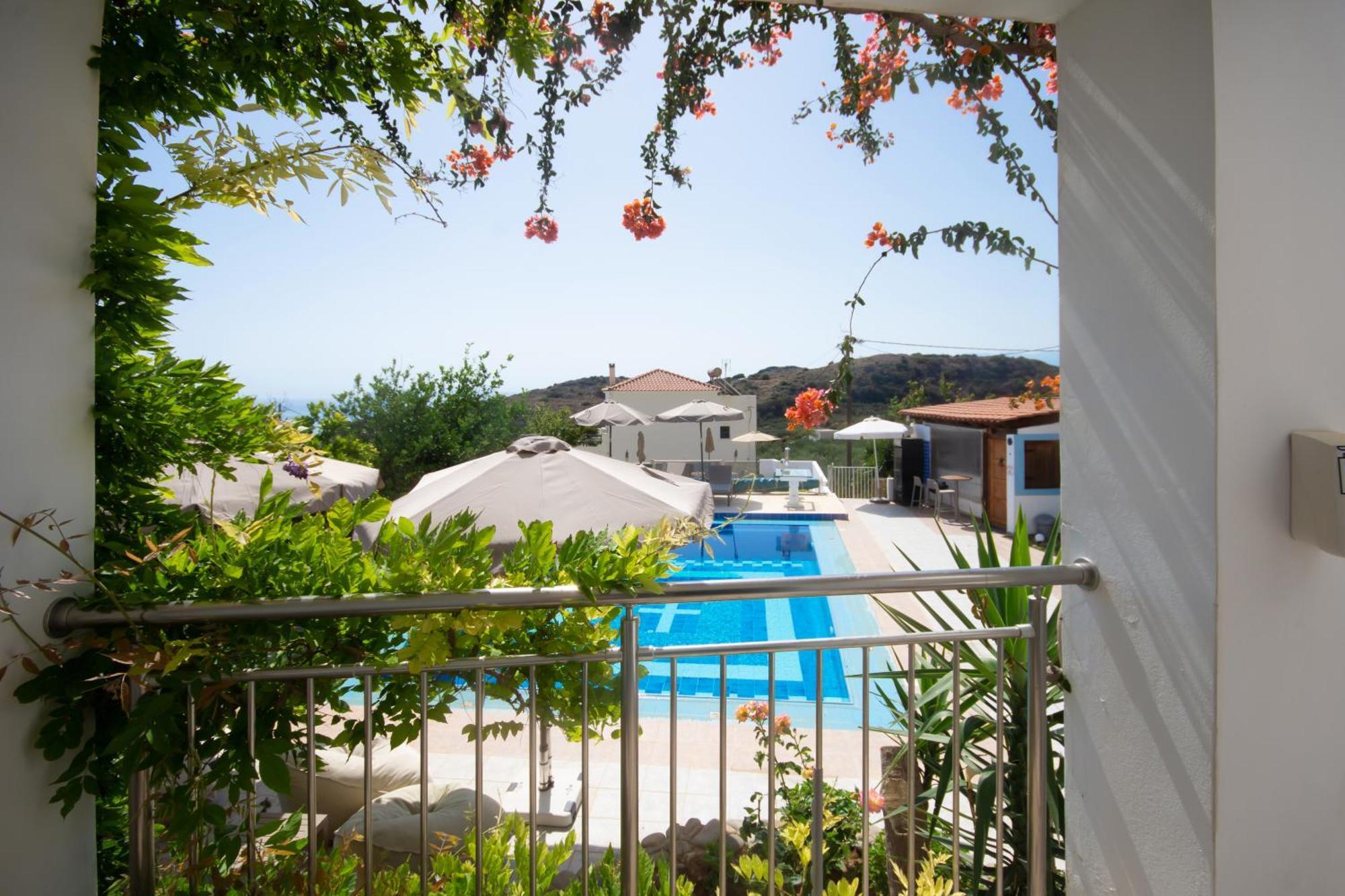 Infinity Wellness Boutique Hotel Afrata Exterior foto
