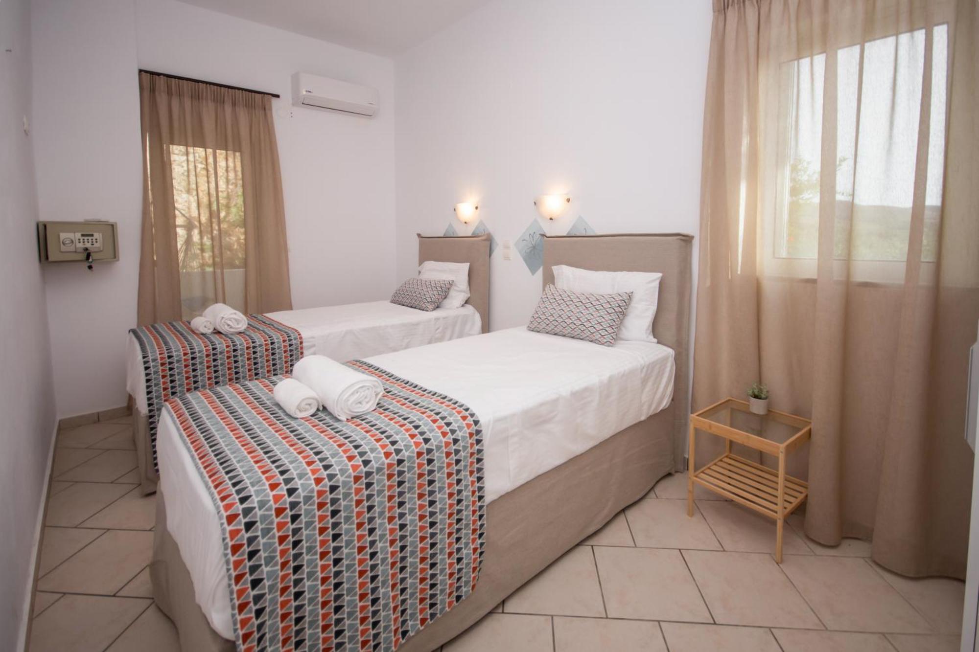Infinity Wellness Boutique Hotel Afrata Exterior foto