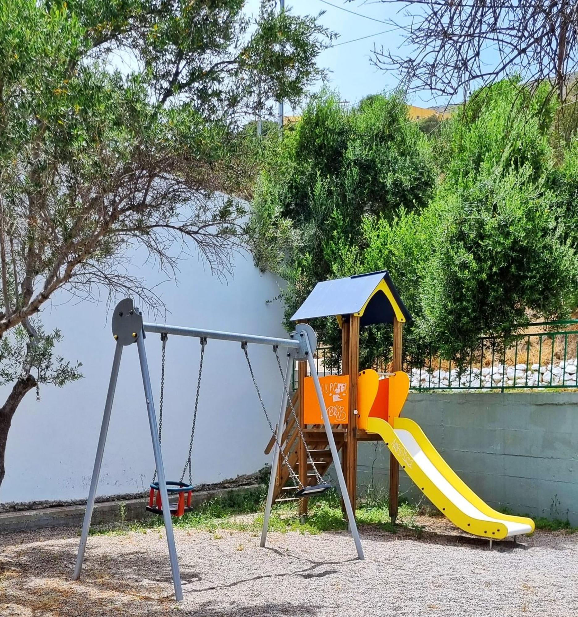 Infinity Wellness Boutique Hotel Afrata Exterior foto